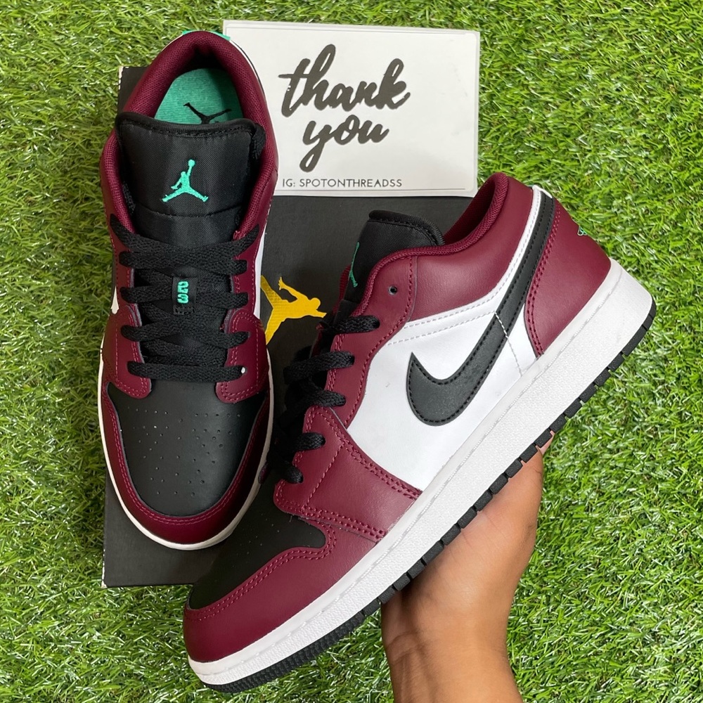 Air Jordan 1 low GS ‘Dark Beetroot ’